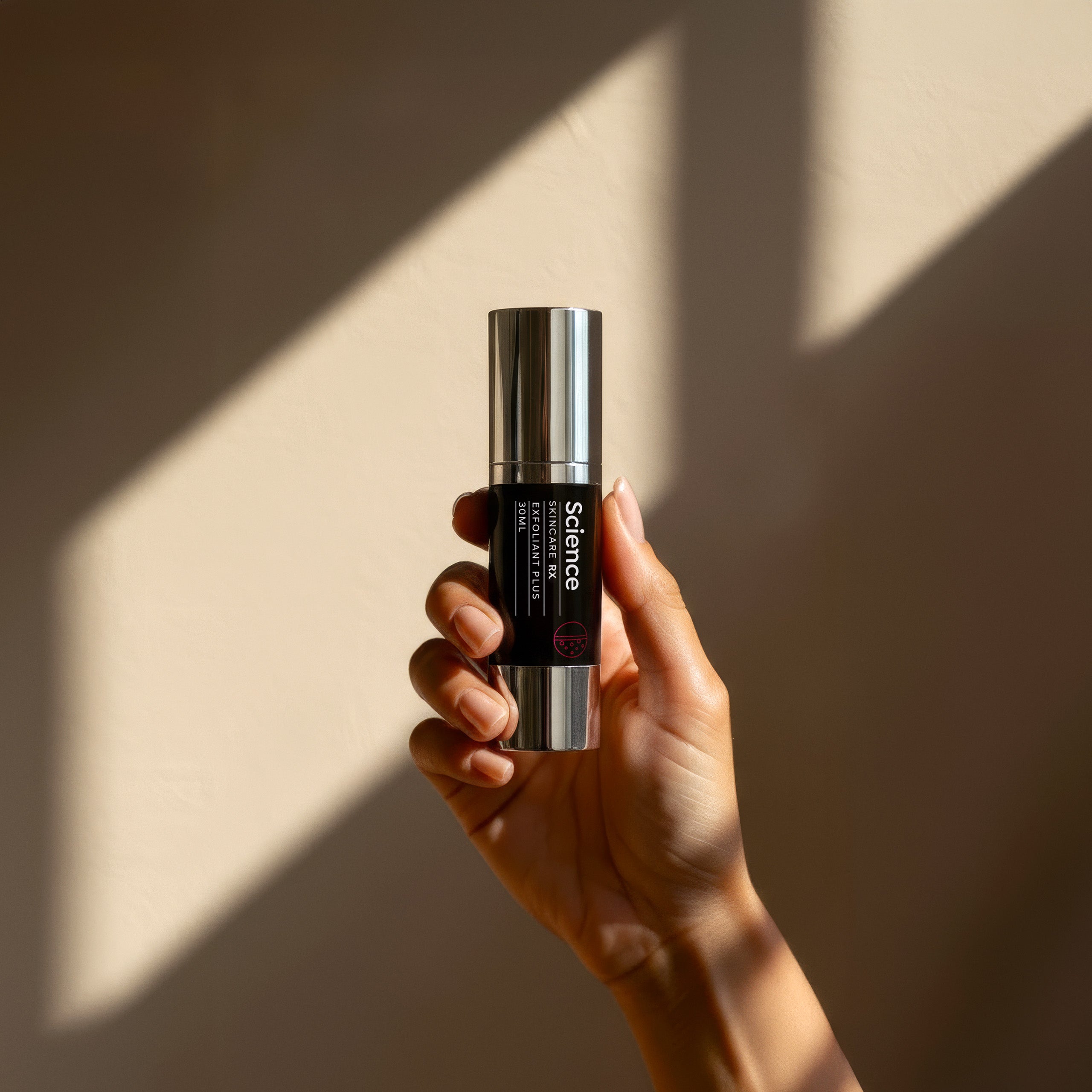 Exfoliant Fusion Serum AHA lifestyle image showing premium resurfacing serum with lactic acid, blueberry, minerals and hyaluronic acid for brightening, hydrating and revealing fresh glowing skin